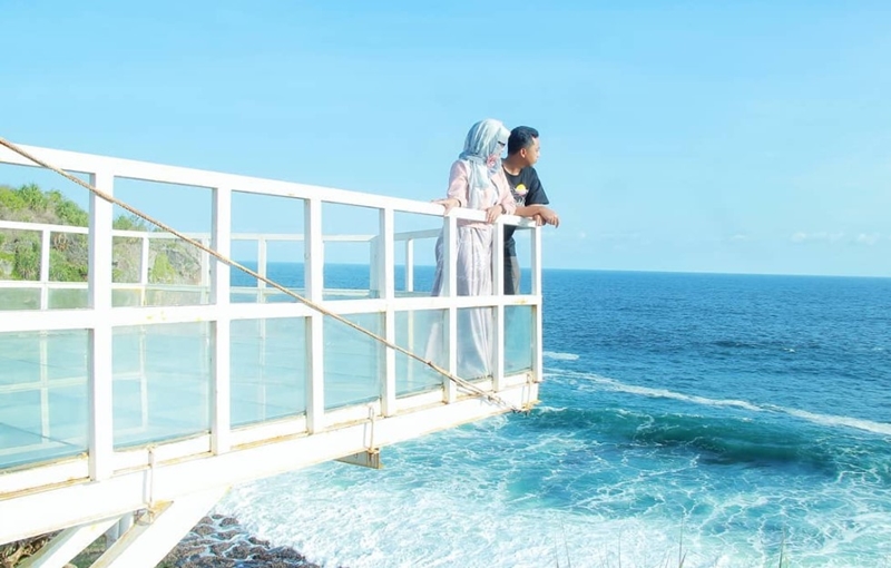 Pantai Nguluran