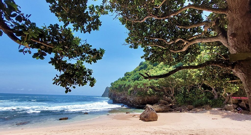 Pantai Ngetun