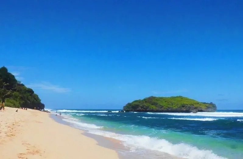 Pantai Sepanjang