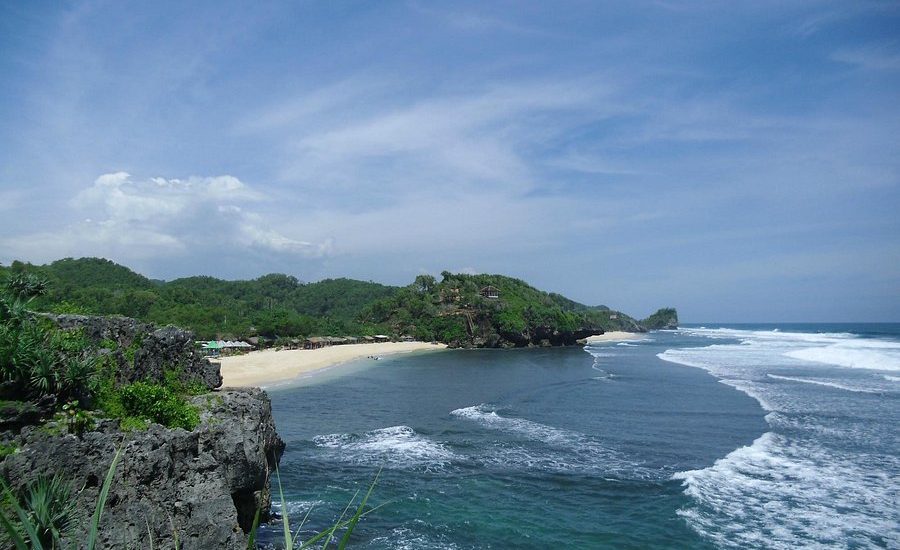 Pantai Sundak