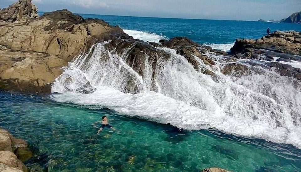 Pantai Wediombo